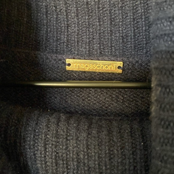 100% Cashmere Worn once Dress Medium - Picture 2 of 6